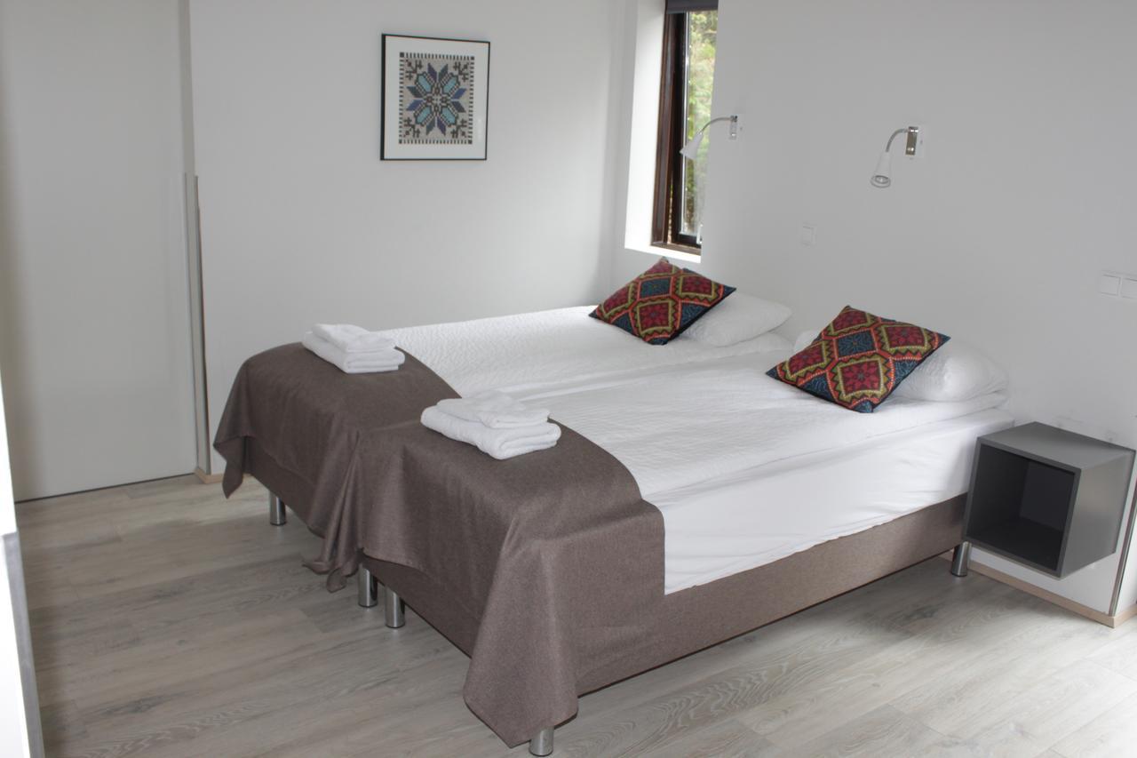 Guest house Brekkugerdi 2*